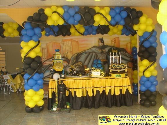 Decoraão Festa Aniversrio Infantil - Aniversrio Infantil decorado com o tema Batman